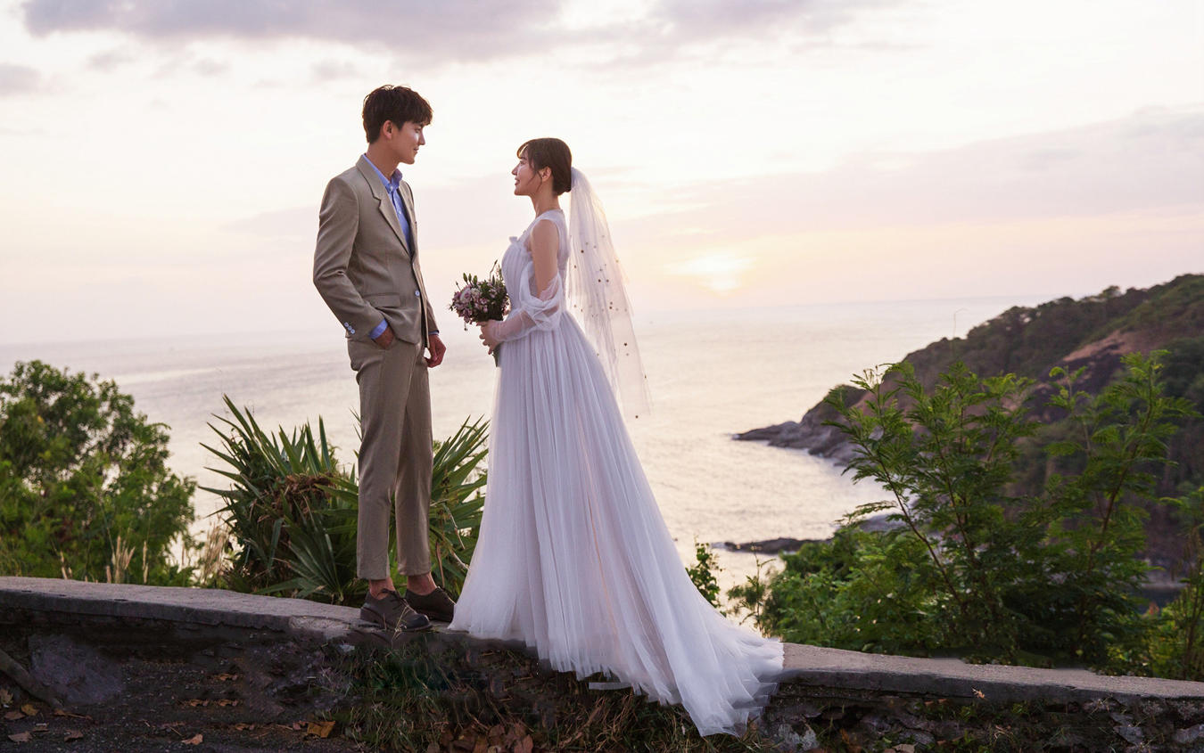 【推荐】旅拍爆款10服10造+底片全送