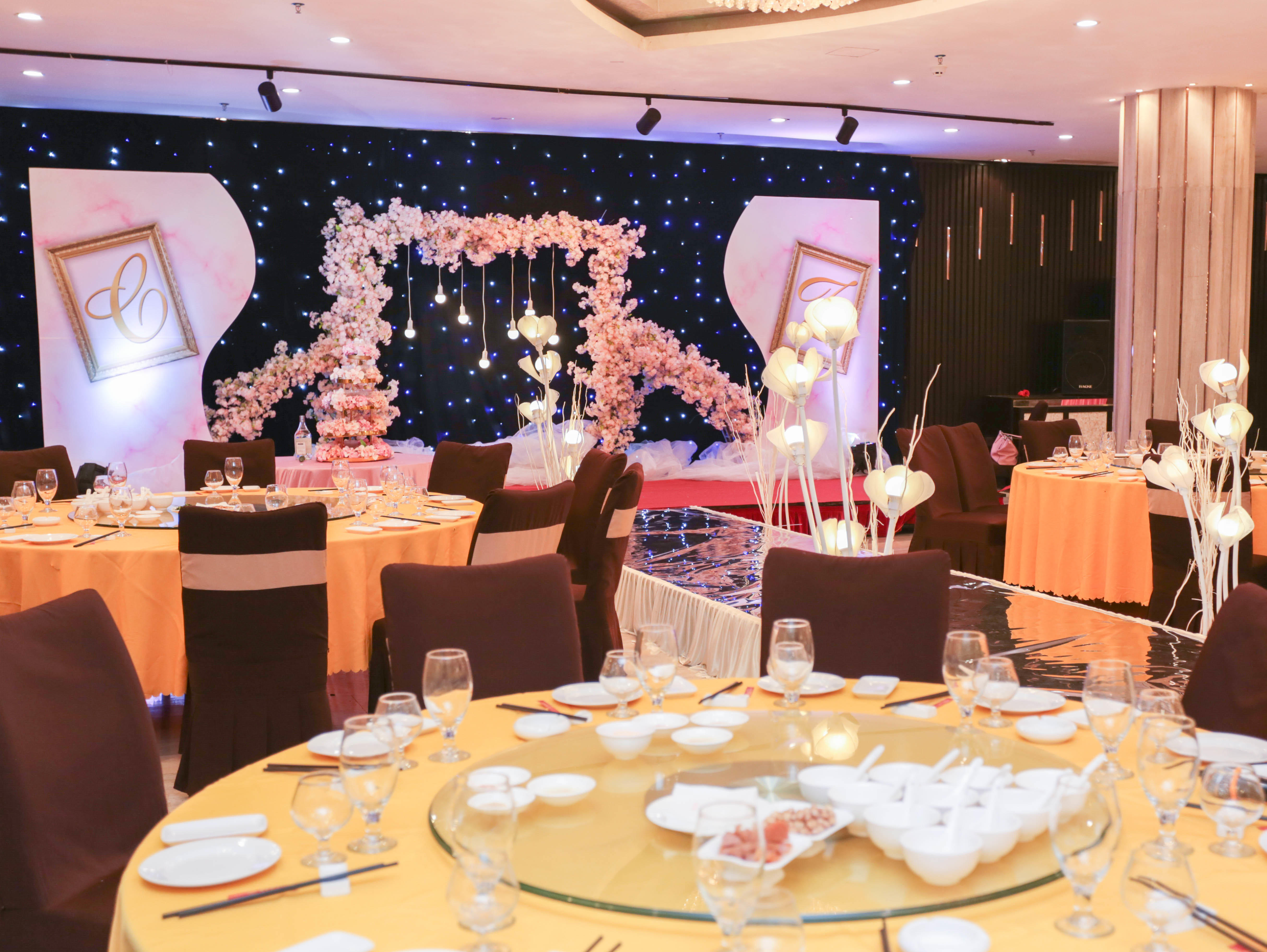 【团购】添缘婚典内部特惠超值特价经典套系