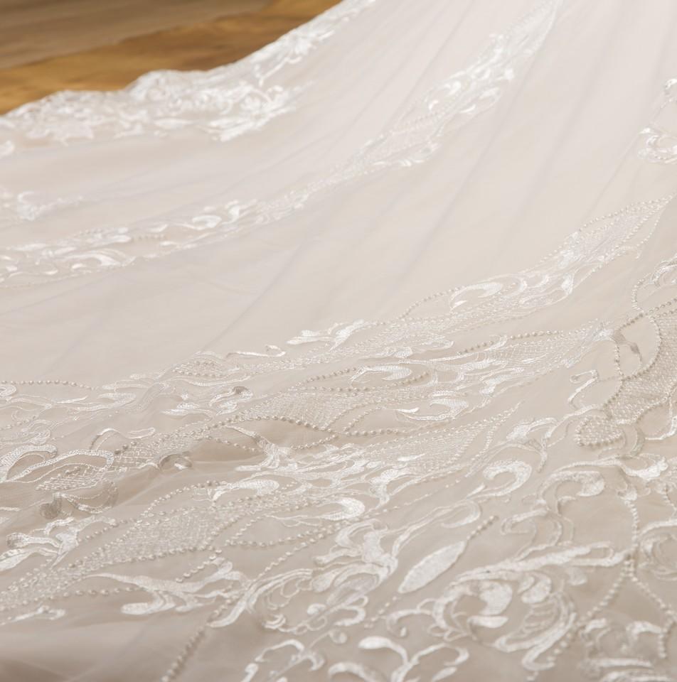 连云港礼服出租【1+1】欧式经典手工婚纱