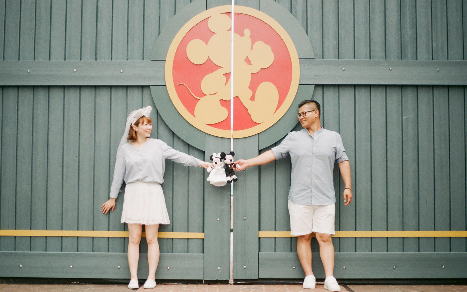 HE Studiooo 胶片影像 迪士尼婚纱情侣
