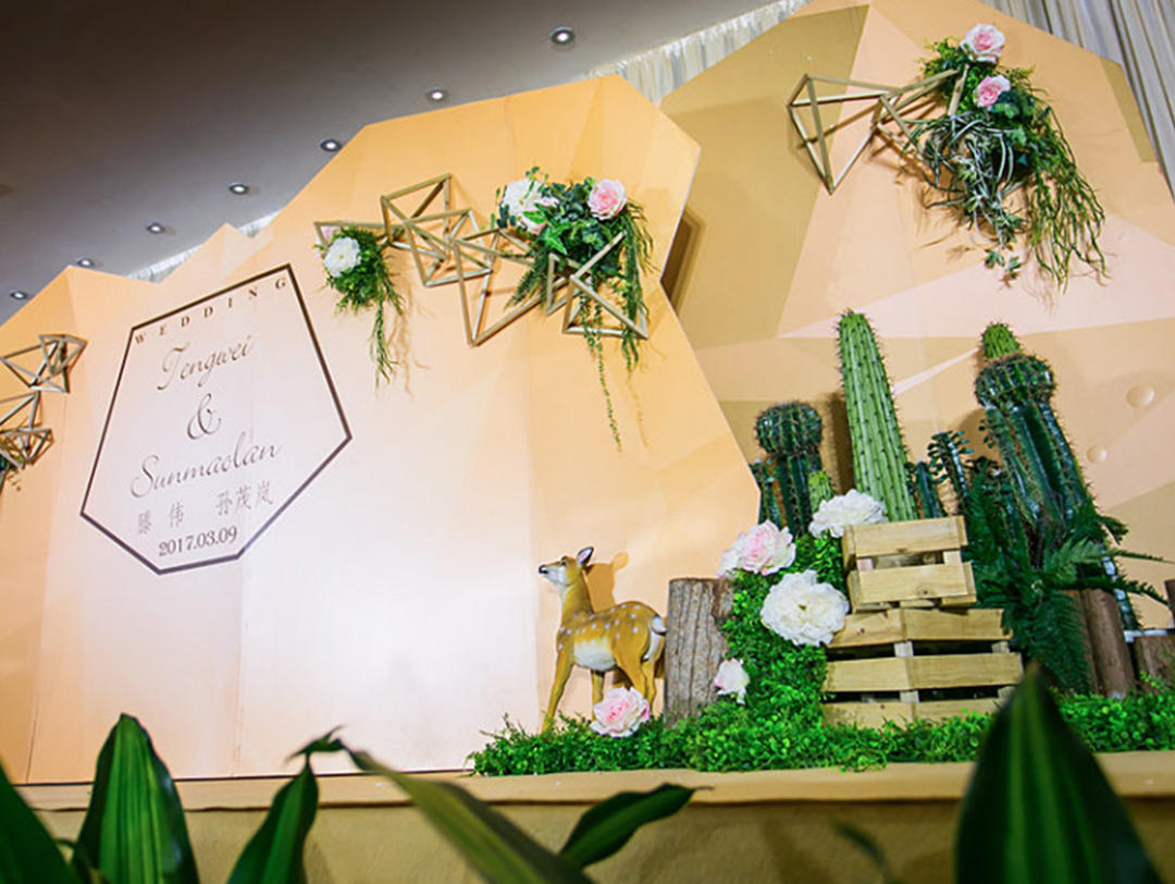 【臻·晴婚礼】香槟色小清新温馨婚礼（含四大金刚）