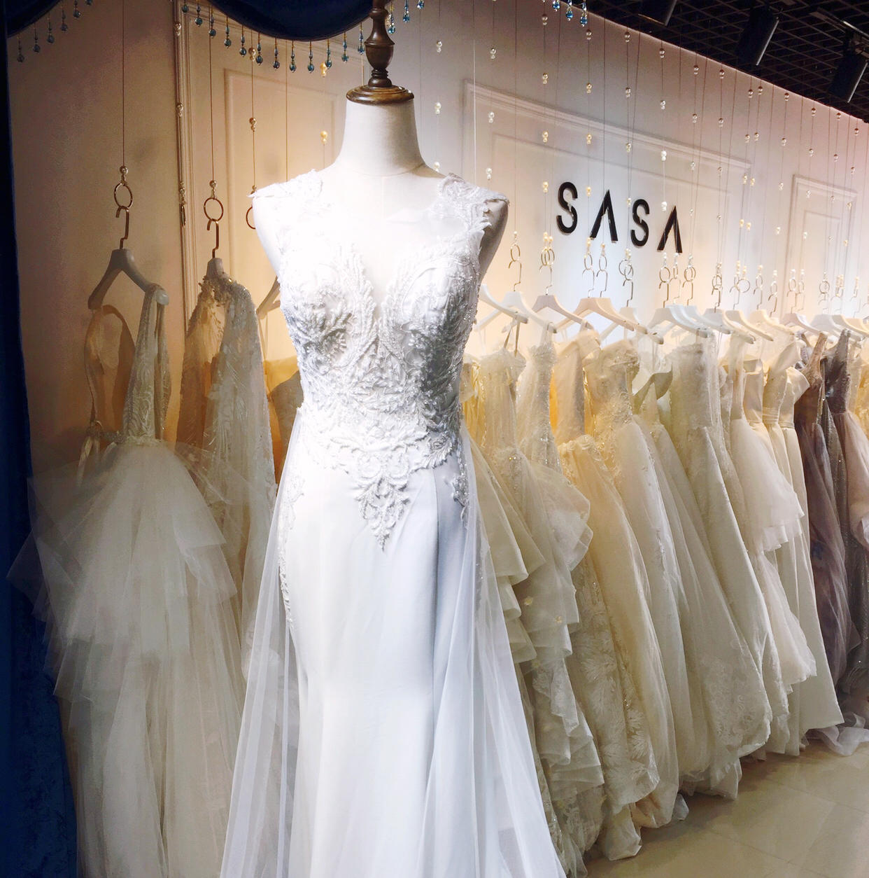 【莎莎婚纱】高级定制鱼尾婚纱单品租赁