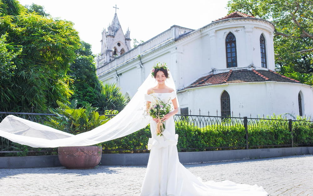 【花期秒杀价】花满集轻奢旅拍巨惠套餐
