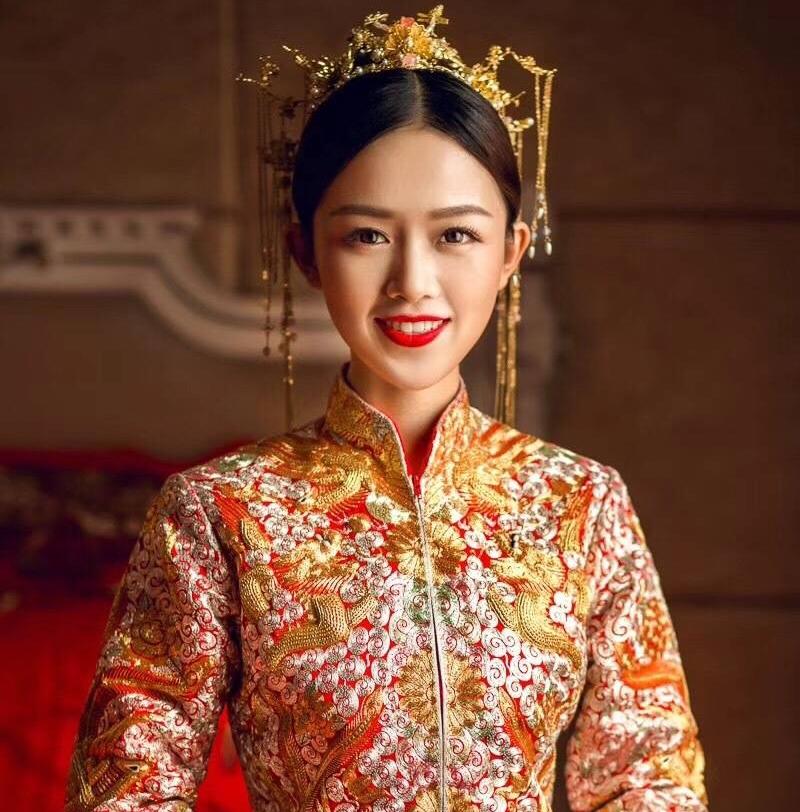 【独角兽高级婚纱定制】资深化妆师新娘造型