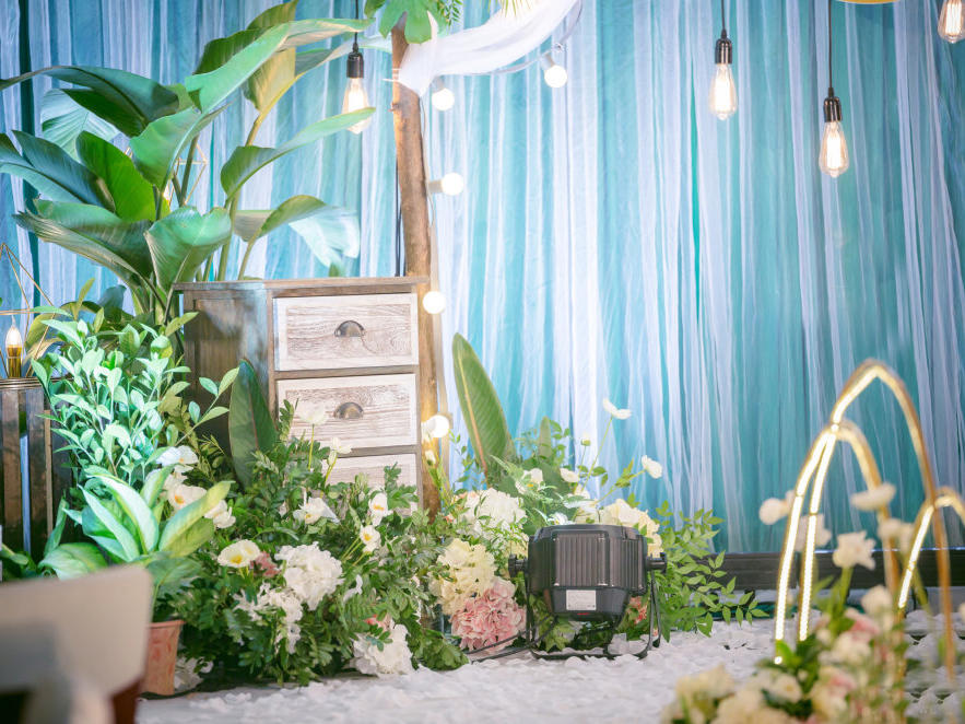 铭泽婚嫁—《陪伴是最长情的告白》