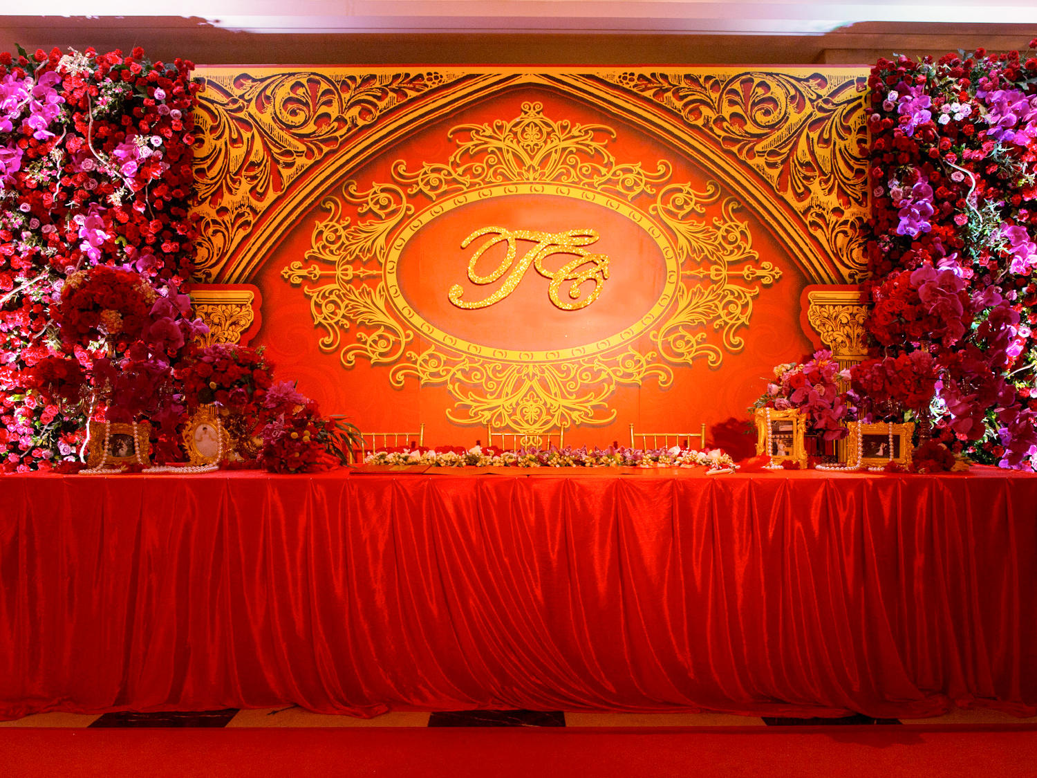 【喜帖街】劲火辣复古宫廷feel 低奢主题婚礼