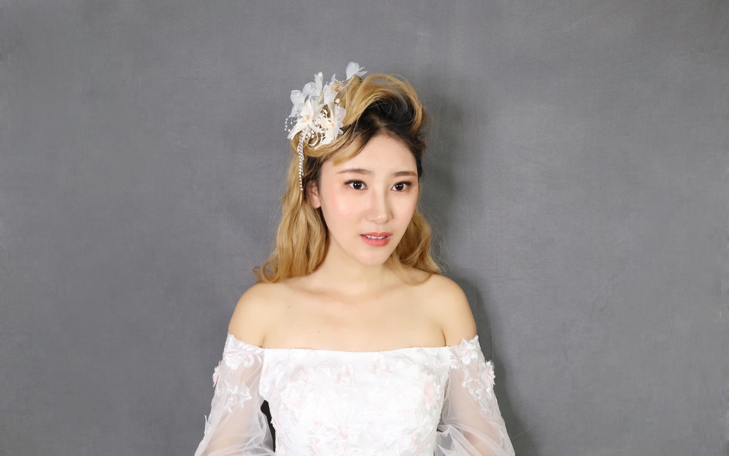 尤婉青岚唯美新娘系列全天跟妆+伴娘妆+父母妆