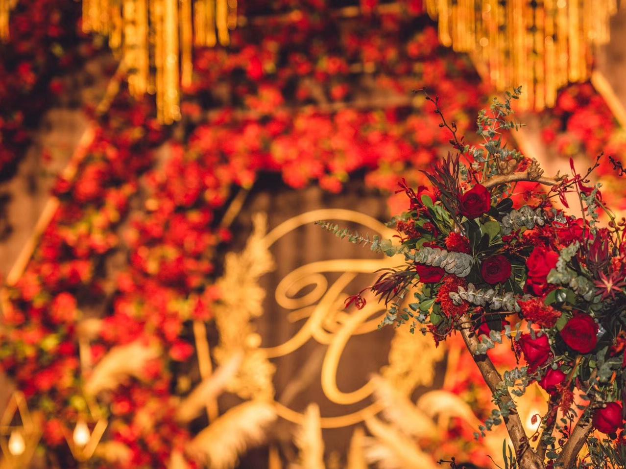 【纪念日婚礼】满满的玫瑰代表对你的爱意