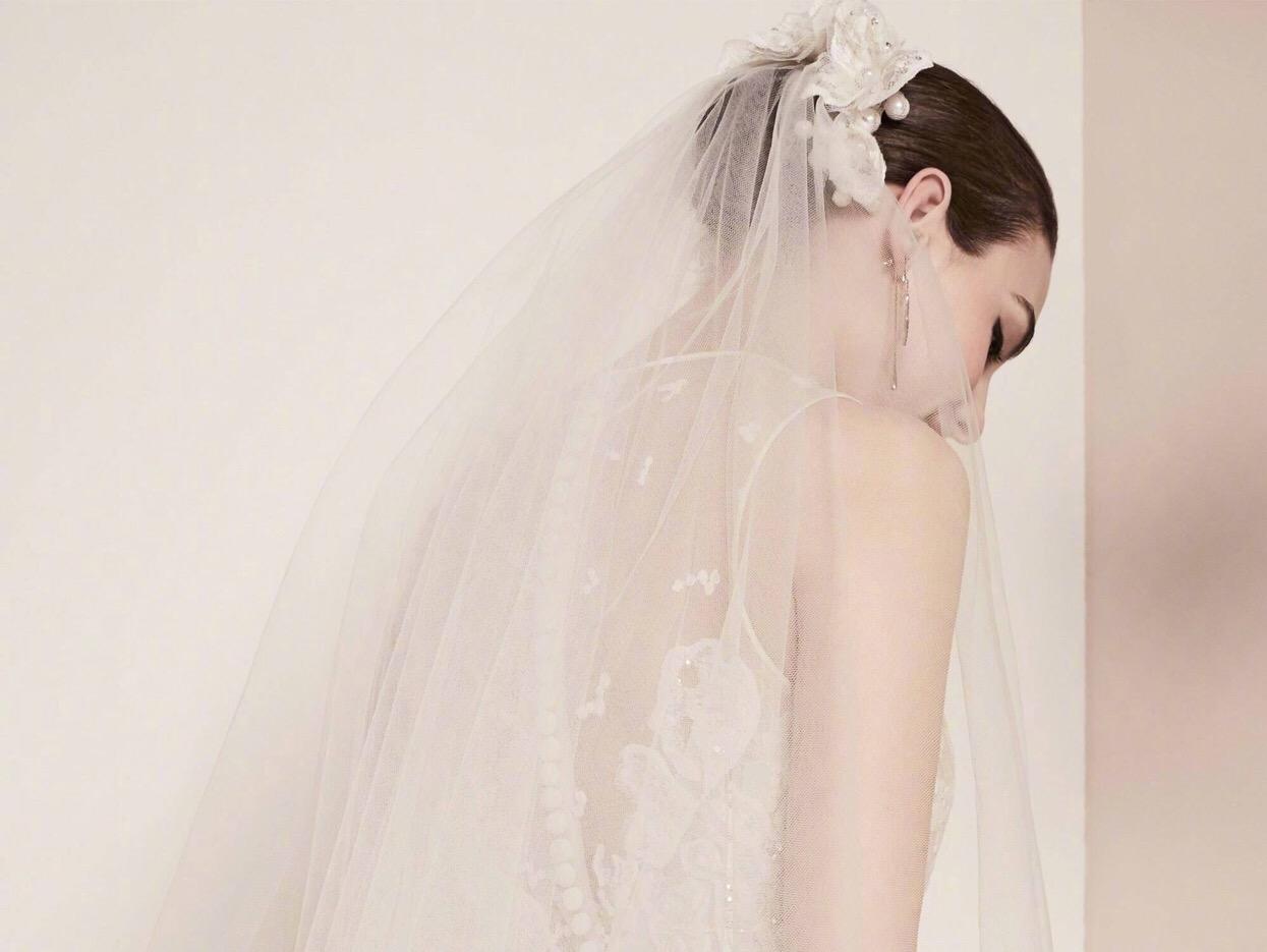 ℳ 简约系列 白墨水 手工定制1件婚纱+2件礼服