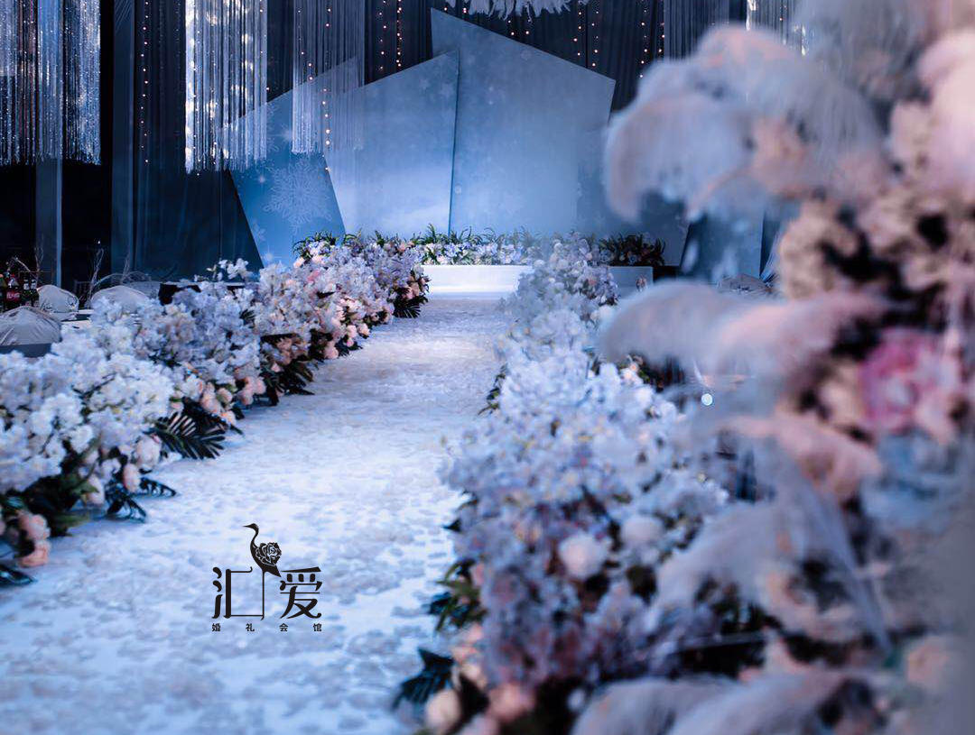 汇爱婚礼《遇见》雾霾灰碰上香槟色