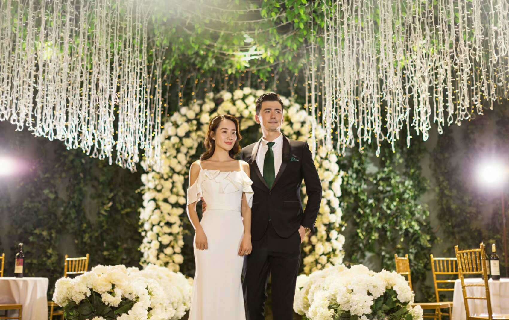       添禧佳缘婚荟馆