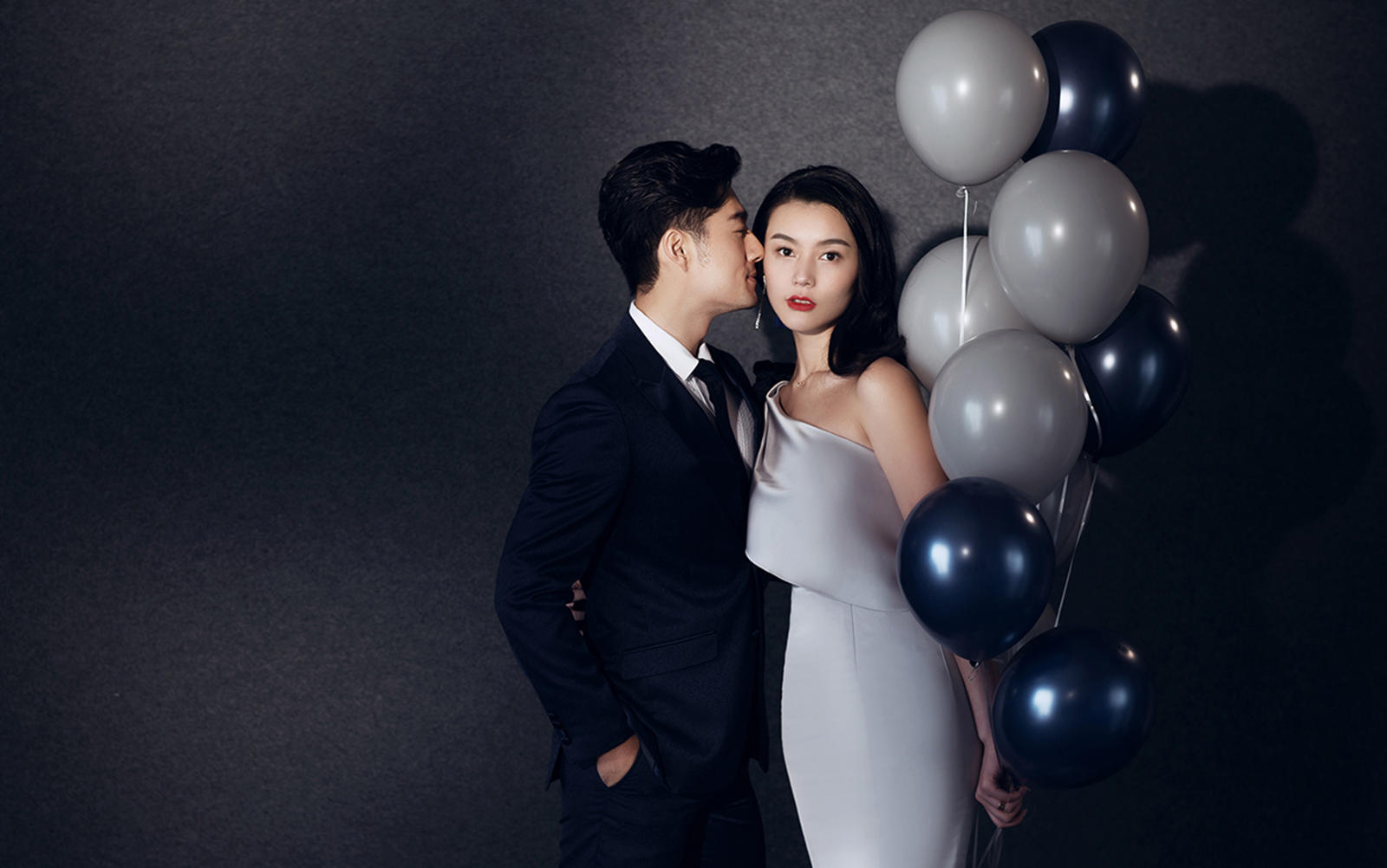 僅2499高品質(zhì)旅拍送結(jié)婚證件照+孕婦照