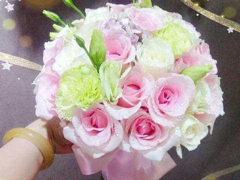 【婚礼纪推荐】人气爆品 新娘必备彩色玫瑰手捧花