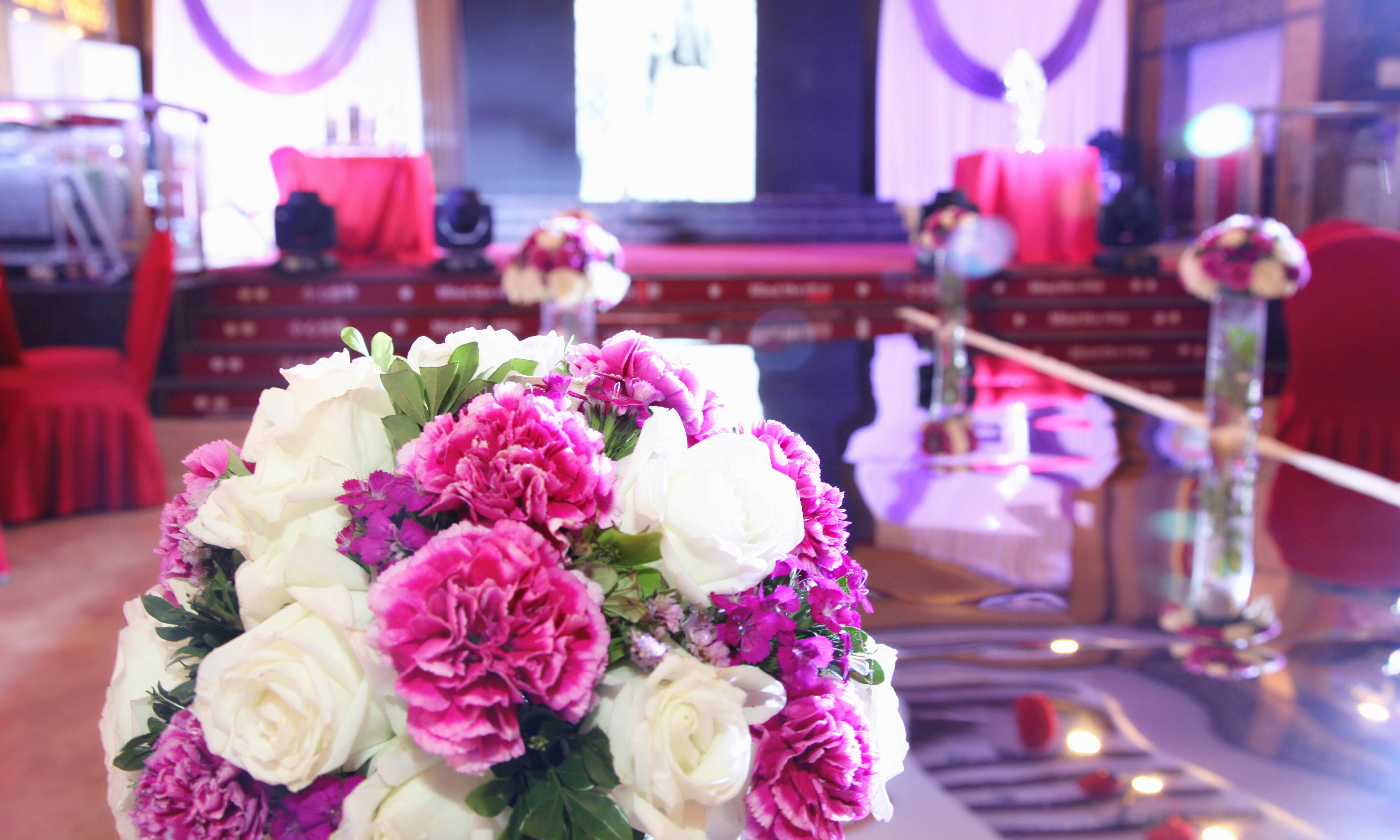 灰姑娘婚礼策划机构打造浪漫爱情故事