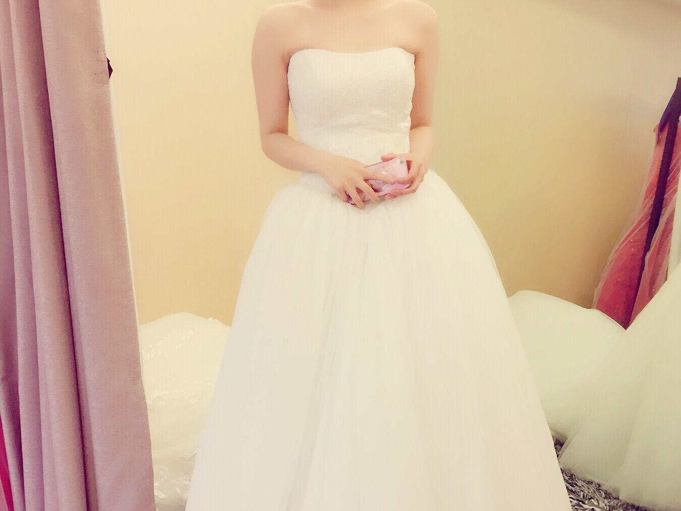 套餐2：出门纱+主婚纱+敬酒礼服