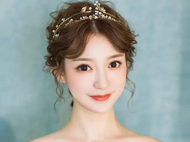 【推荐】首席化妆师+助理 * 全程跟妆+送亲友妆