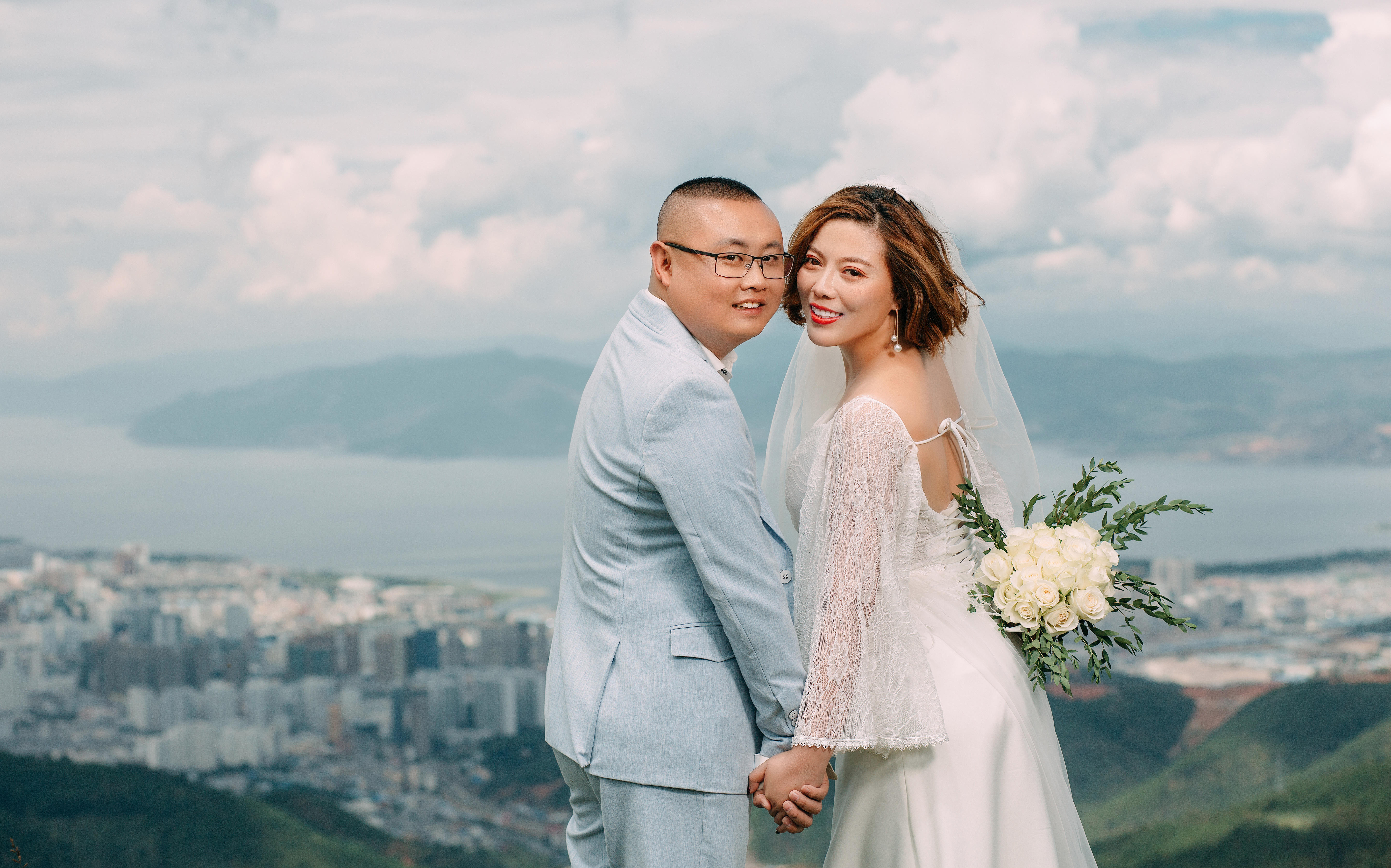 大理旅拍+8套服装+国际获奖摄影师亲自掌镜+包邮