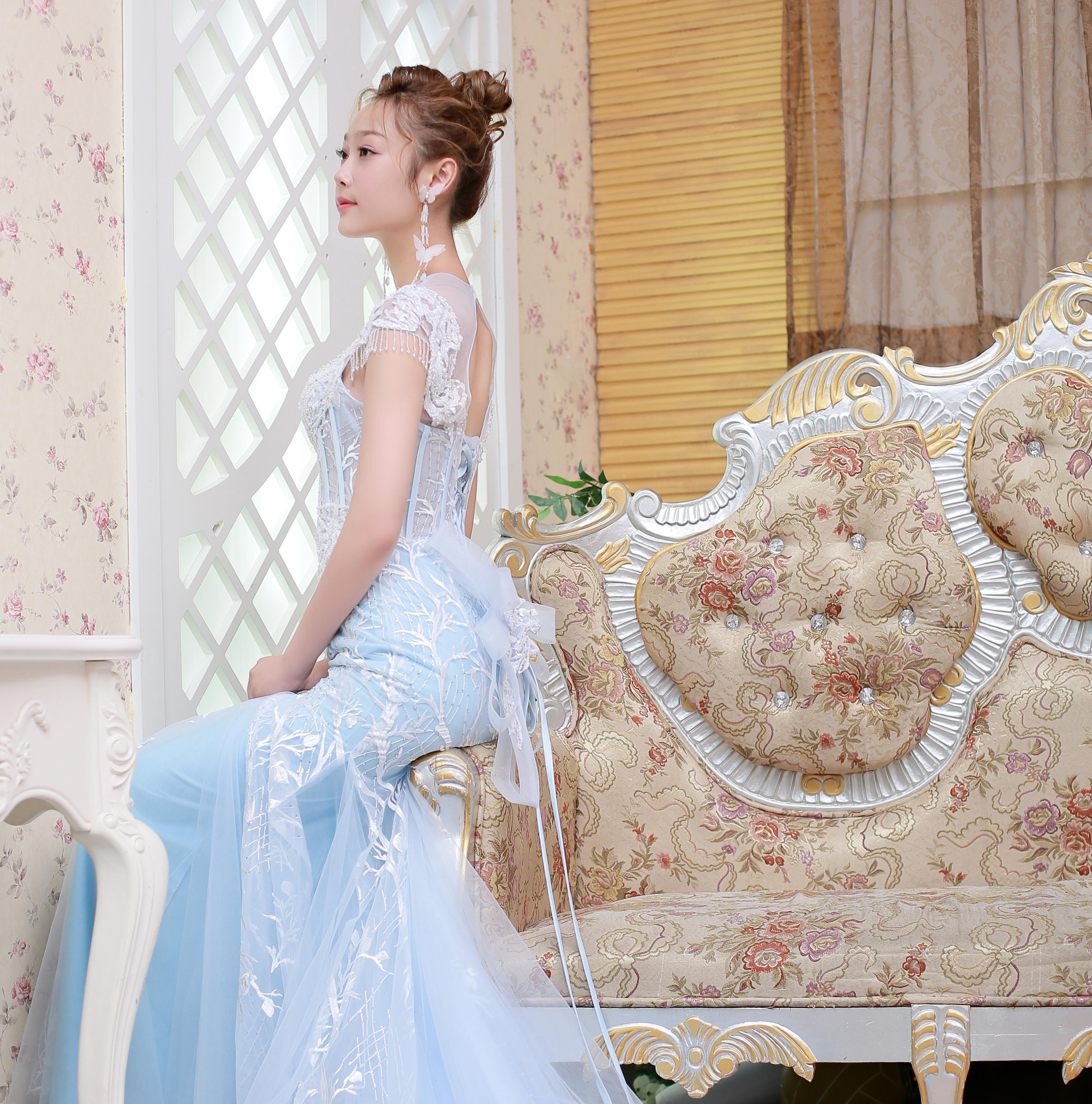 【一站式租赁】年会礼服，活动礼服