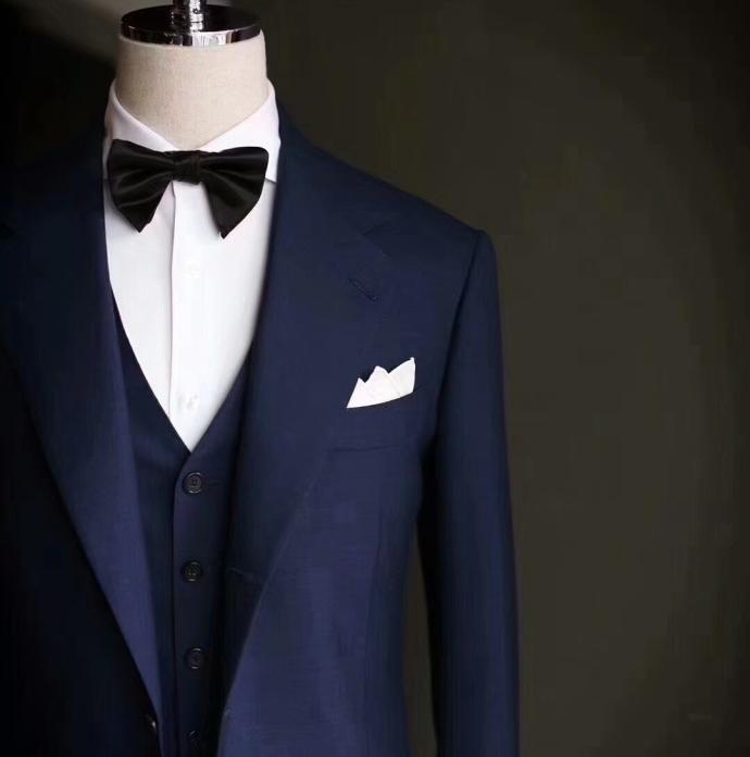 AWEI高端定制西服 精致不随意