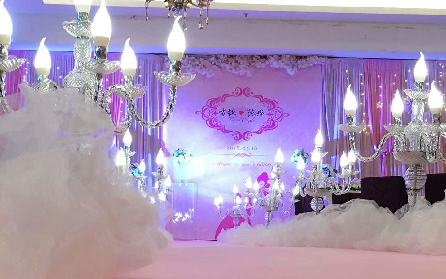 小预算性价比高主题香槟色花海