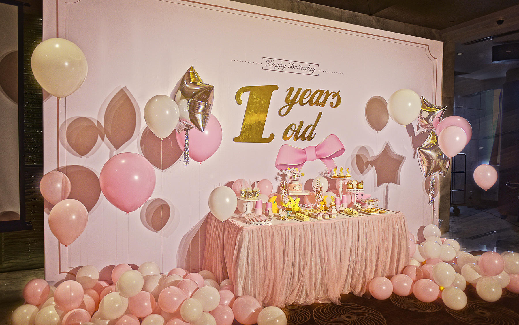 欢快乖巧粉色宝宝宴~~~~~~~~~~~~~~~