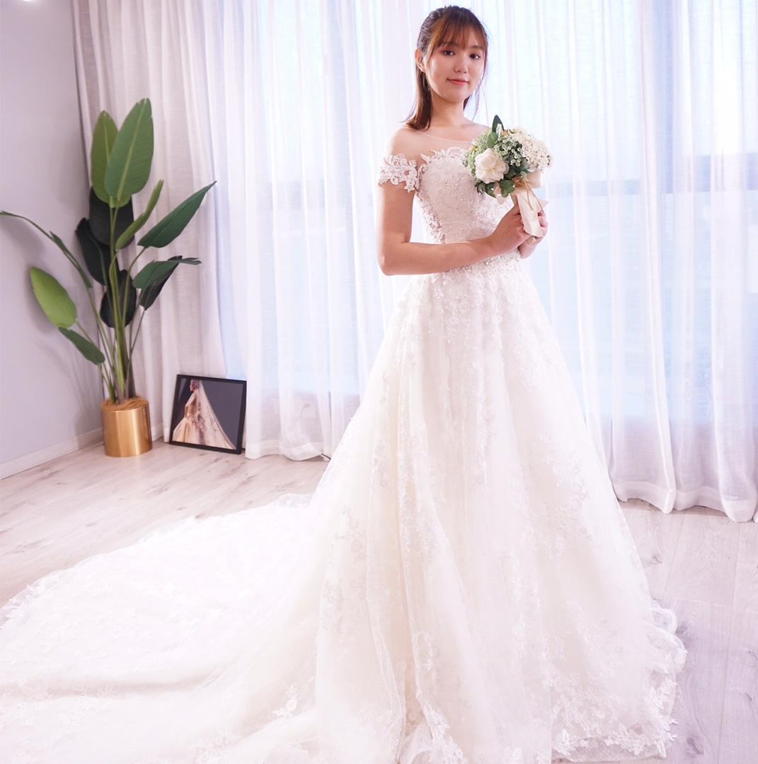 2019年撩新品婚纱礼服明星同款新品小仙女款气质