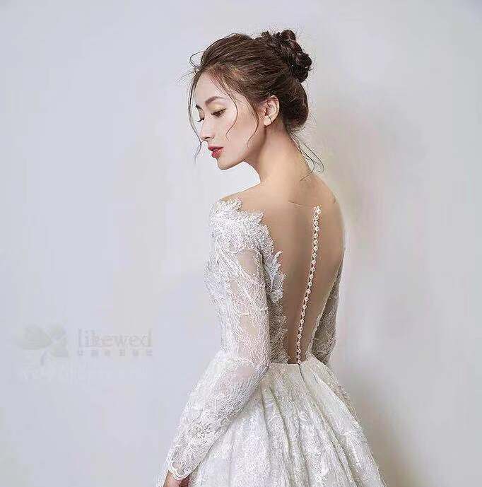 Lovest艾维斯婚纱 套餐