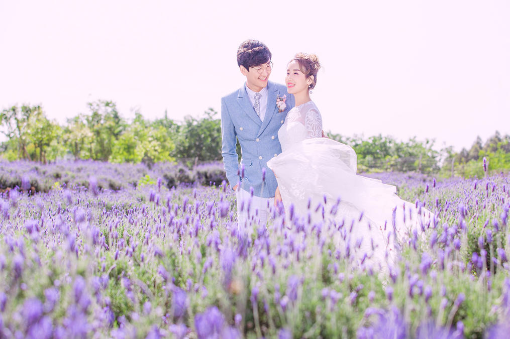 【博創(chuàng)攝影】韓式外景婚紗+8服8造+總監(jiān)團(tuán)隊