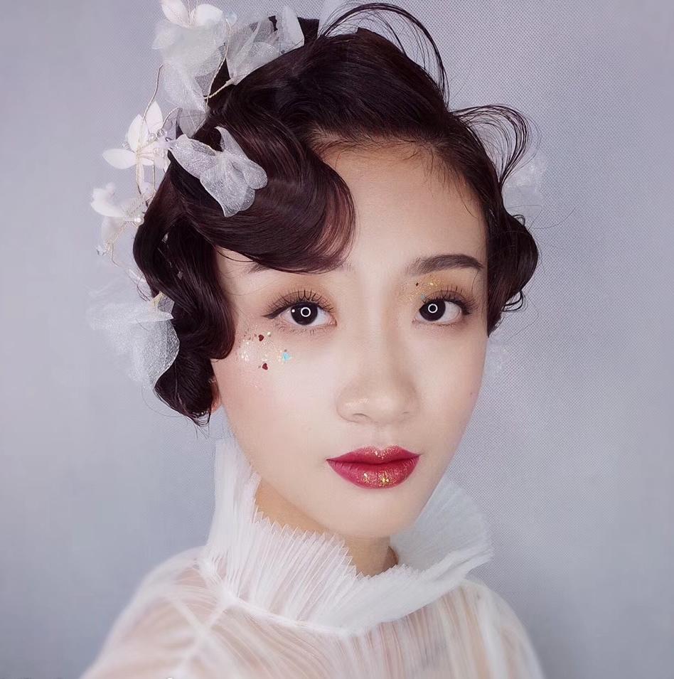 【跟妆】高品质跟妆，提供全套饰品头纱