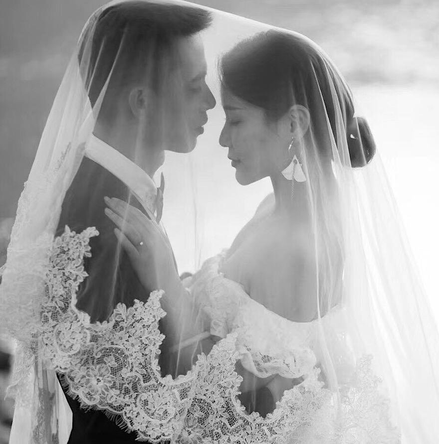 仪式主纱+敬酒服+伴娘服四件套