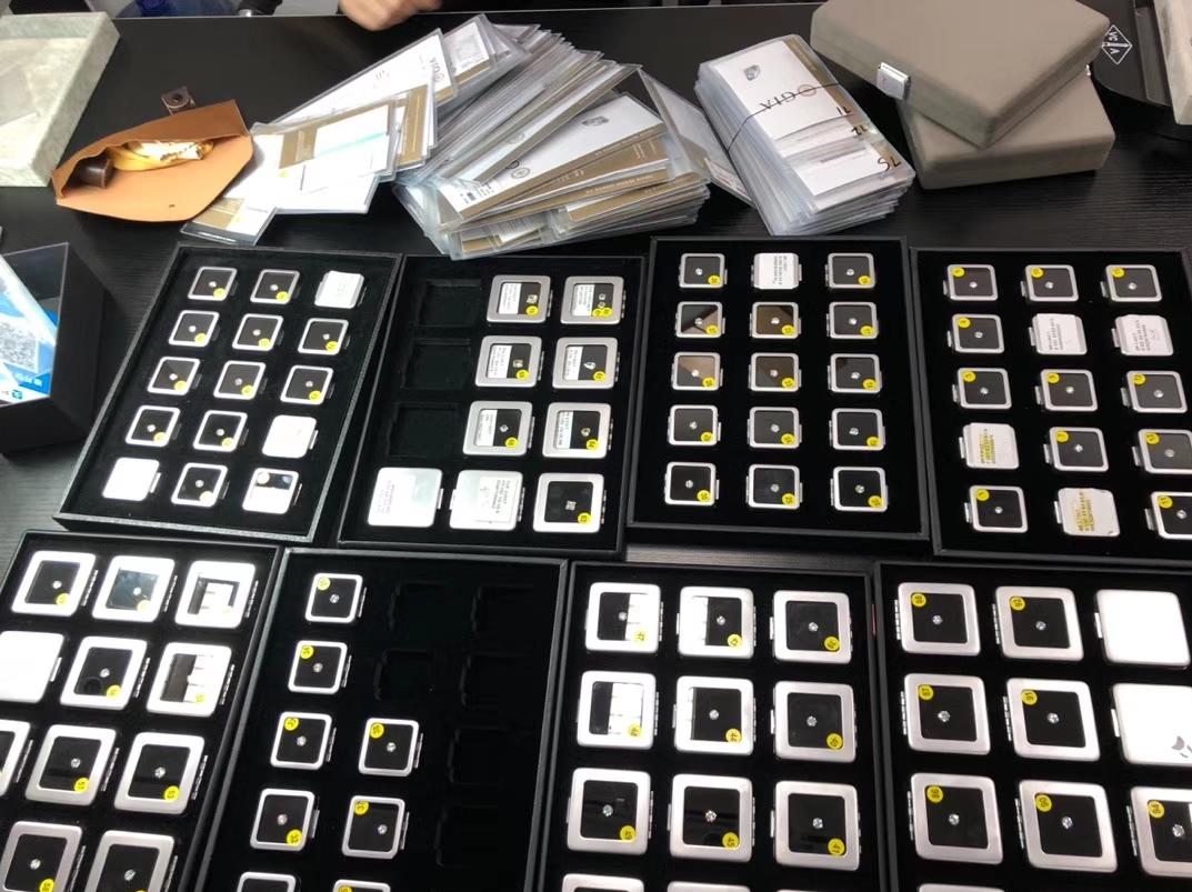 2克拉GIA裸钻F/VS2/3EX/N无奶咖绿