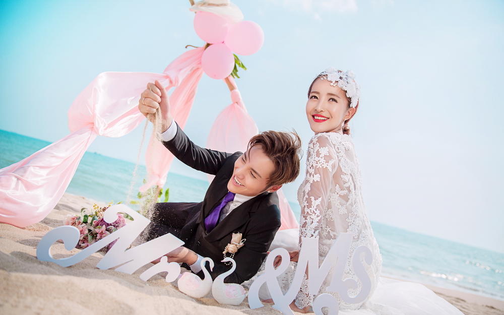 【私人定制】 青岛、三亚、厦门、丽江场景任选