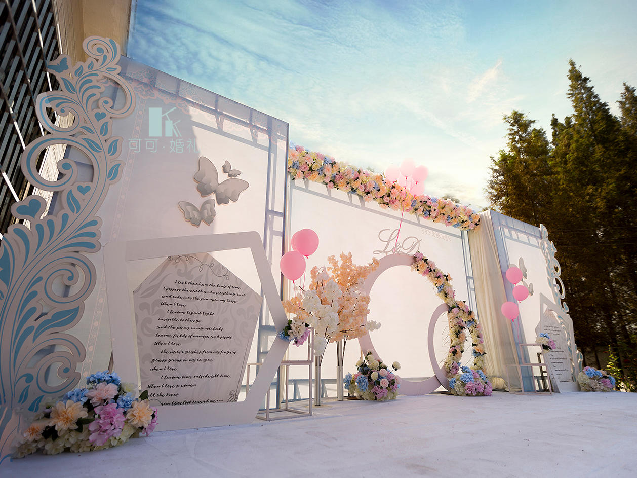 阳光——  新款浅粉色户外 淡蓝色 超高性价比