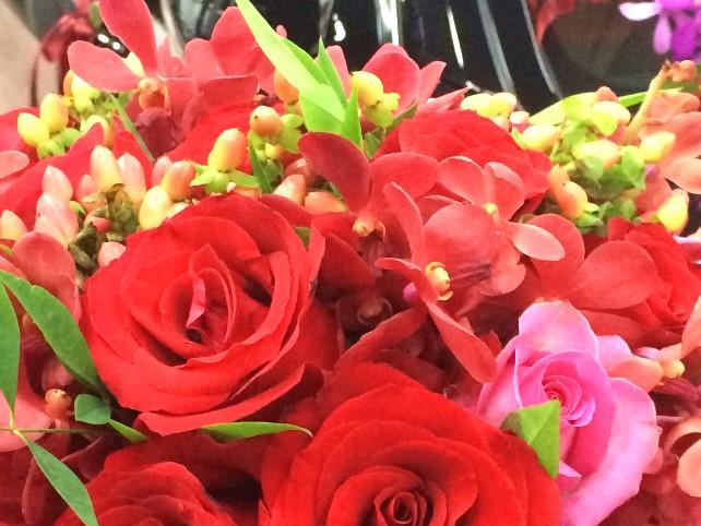 婚車+新娘手捧花（定制設(shè)計）