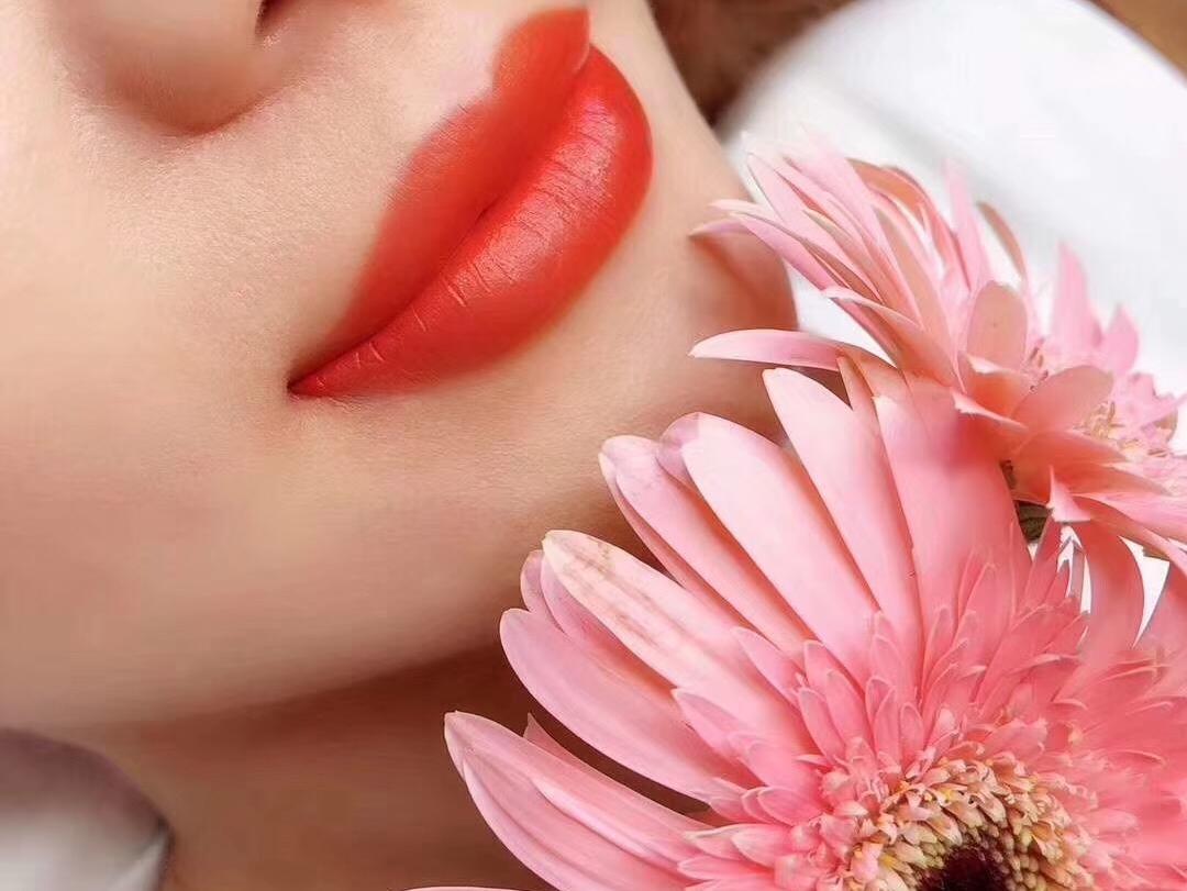 半永久眉眼唇定妆（任意一项目）