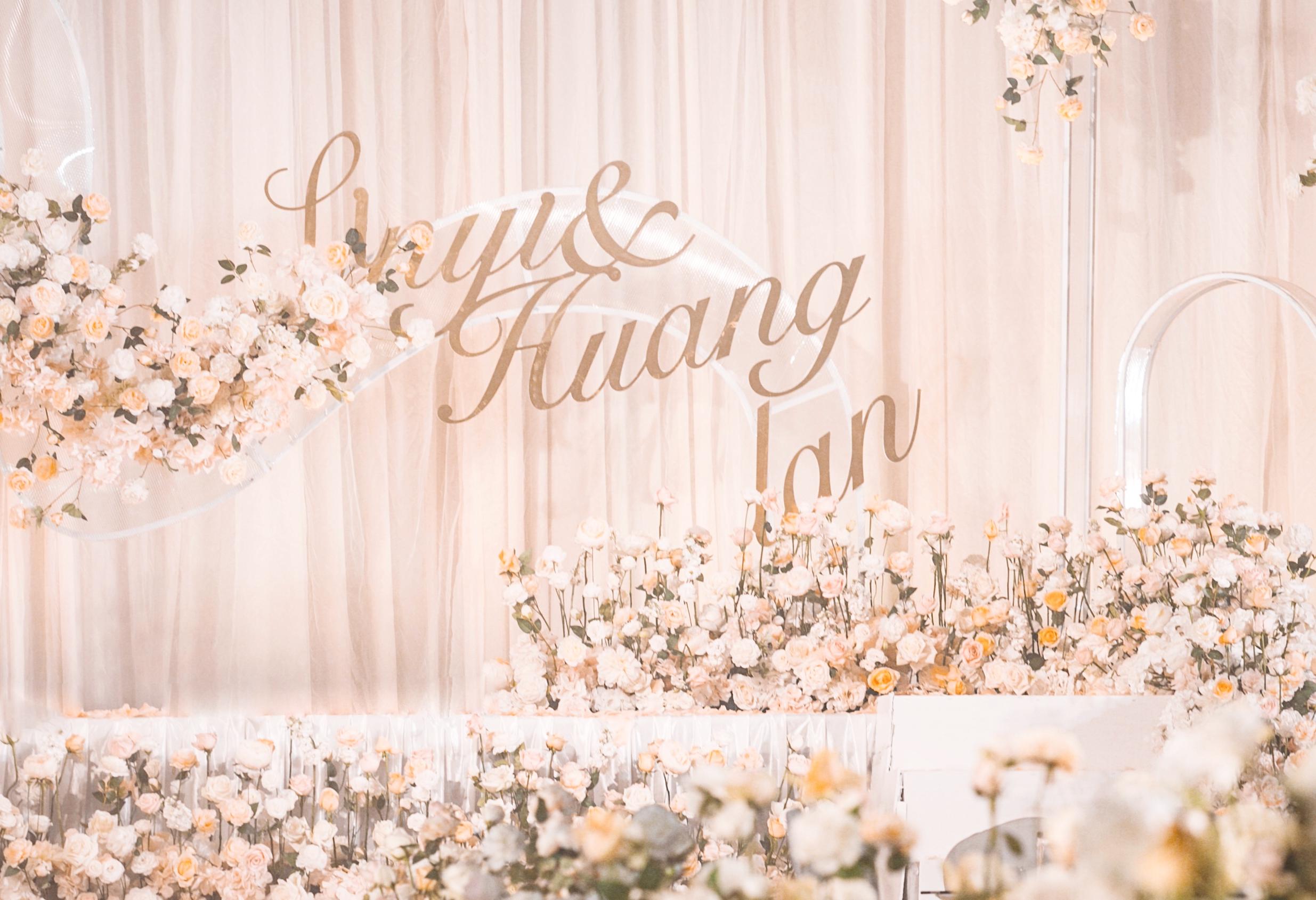 香槟色韩式奢华大气吊顶婚礼