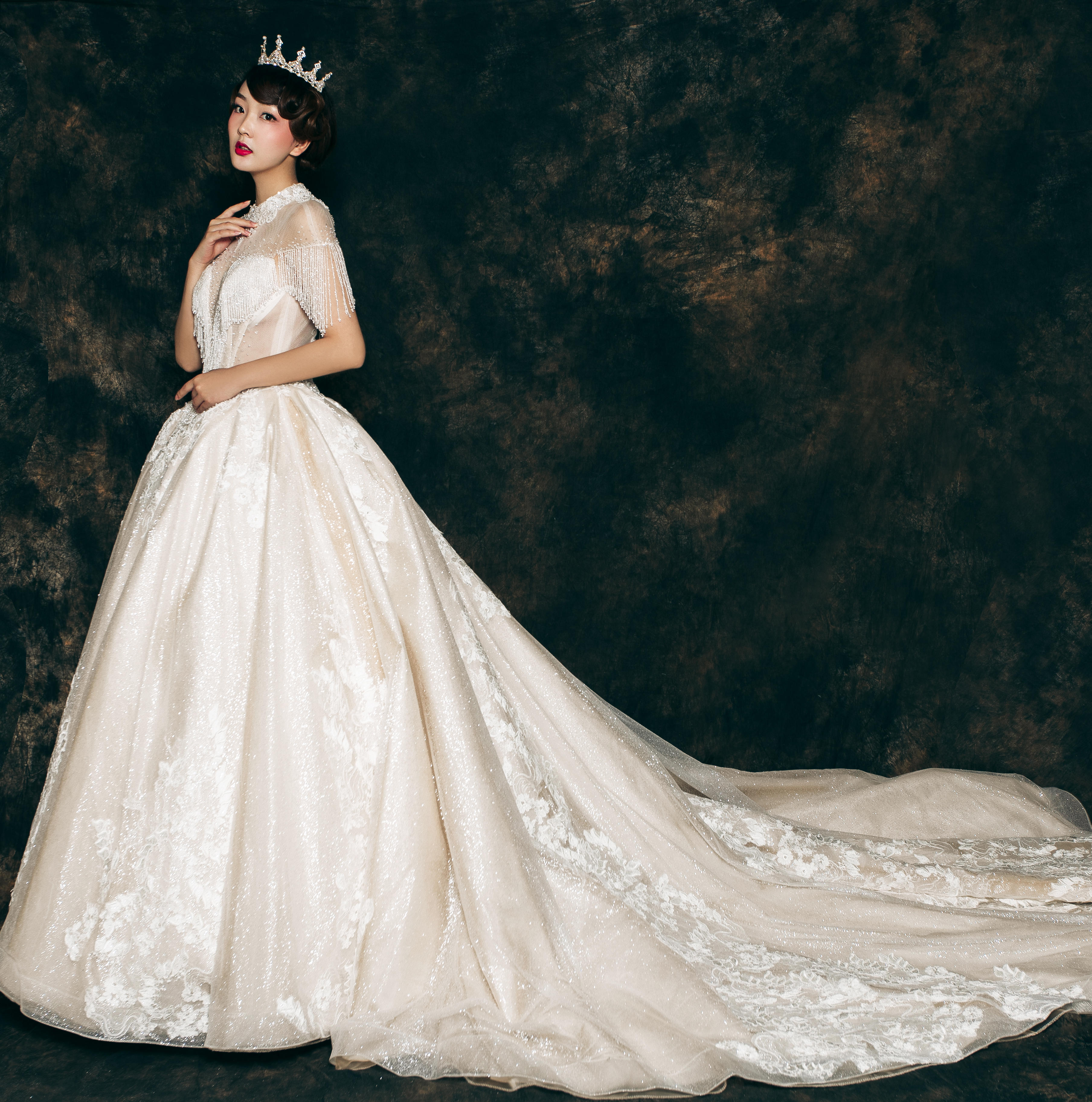 【高端奢华手工定制婚纱】主纱+礼服+敬酒服+秀禾