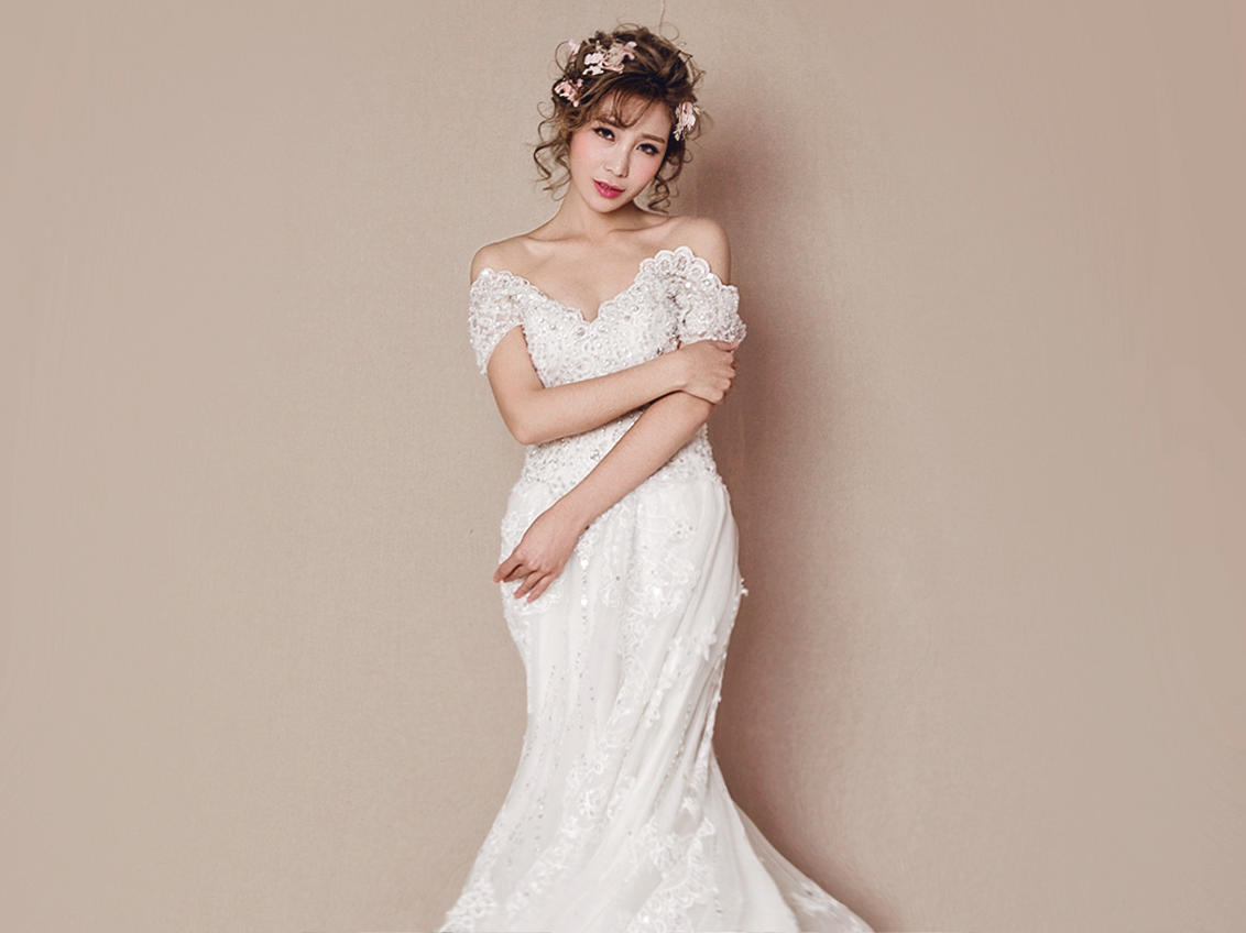 『A Queen』Crystal 婚纱套餐＋跟妆