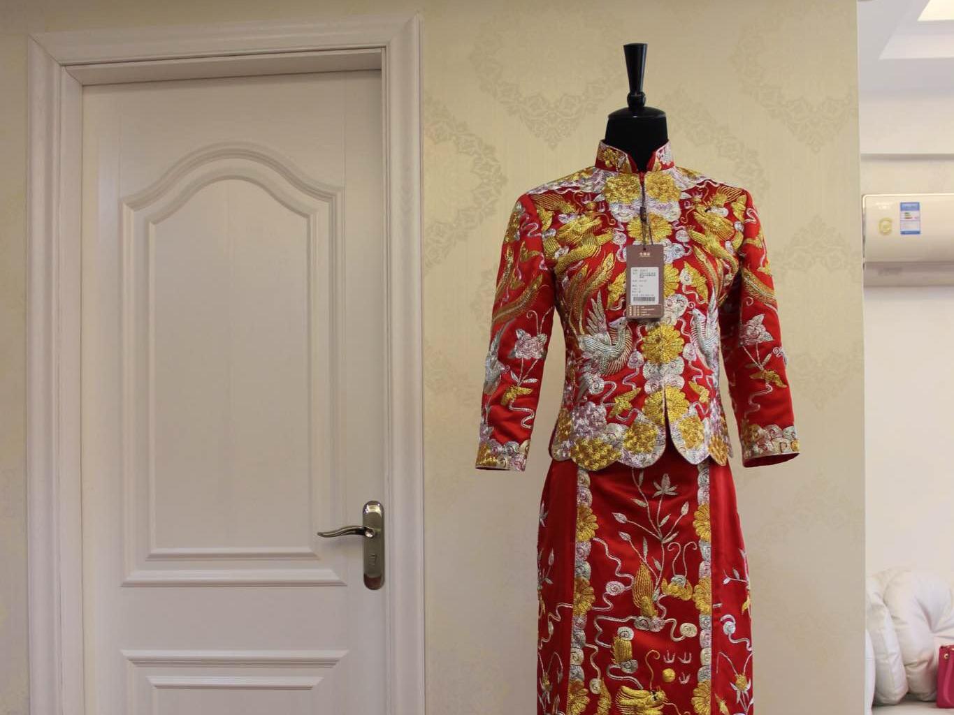 【限量】超精美【手绣龙凤褂】小五福 赠手绣婚鞋