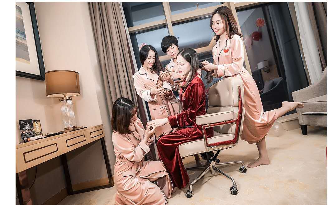 【瑞恩美妆】元月三日首席老师跟妆花絮！