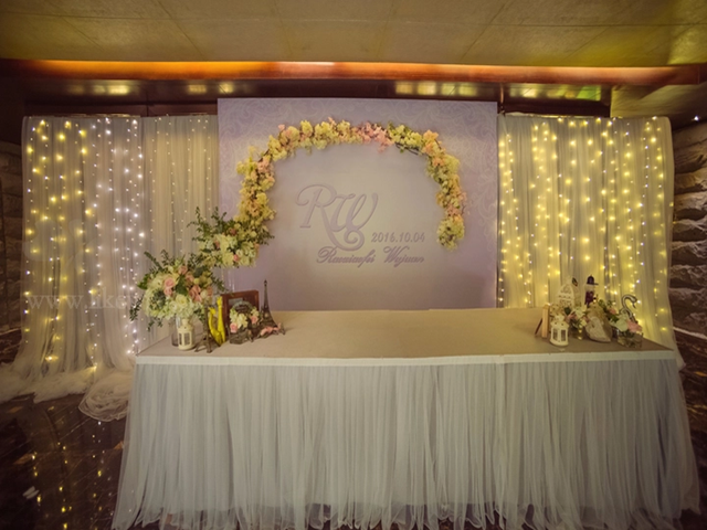 静谧小花园小清新婚礼设计送鲜花手捧花胸花