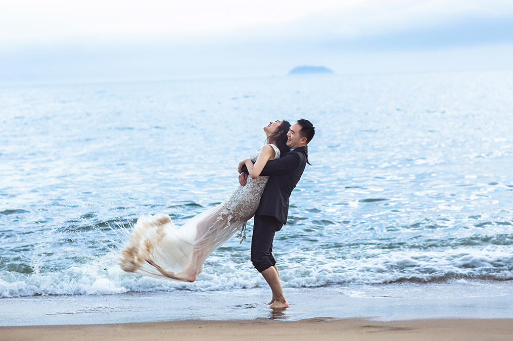 【绿皮火车照相馆】厦门&大理旅拍婚纱照/高级定制