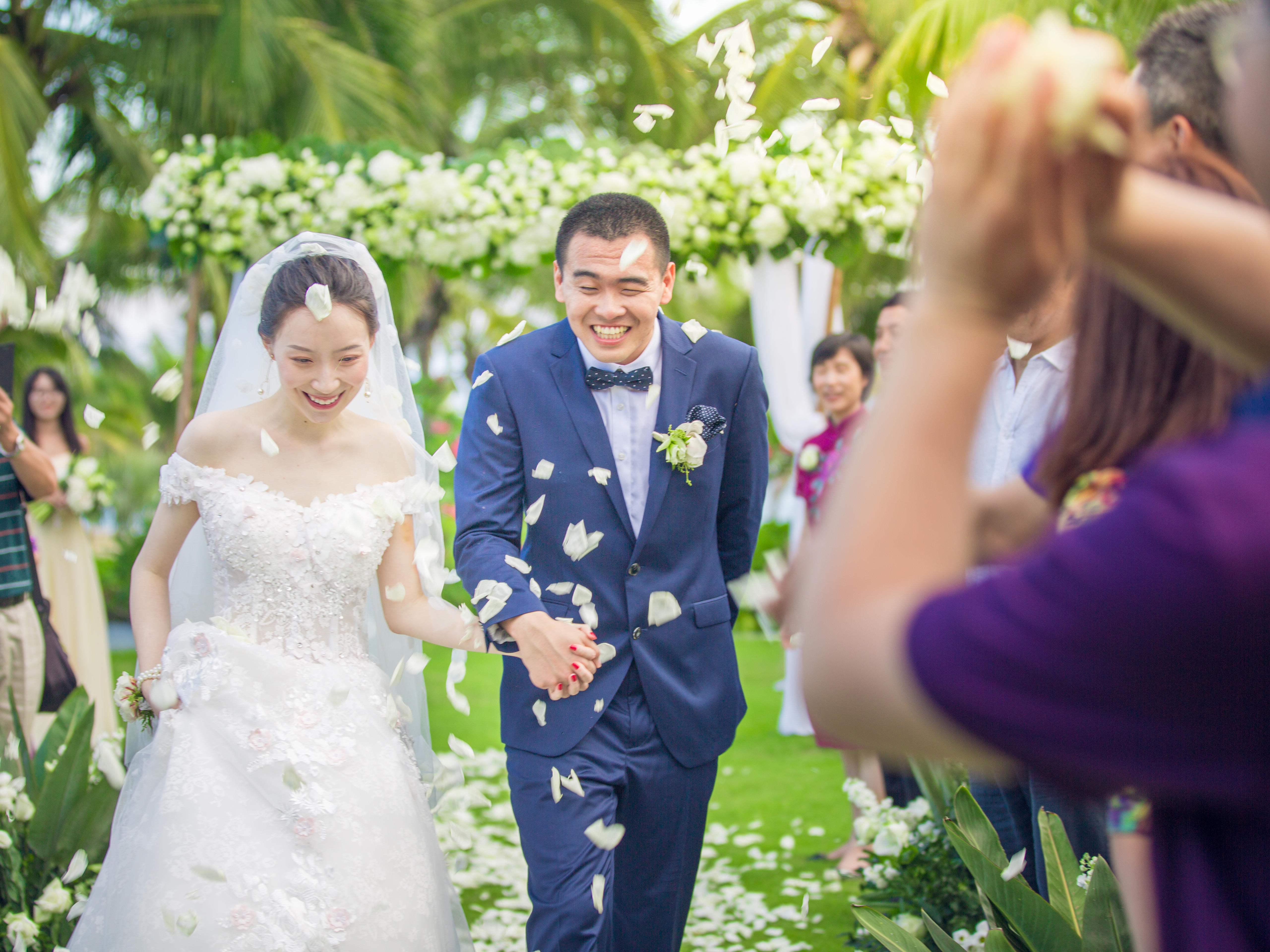 高级化妆师时尚新娘全天跟妆+亲友妆
