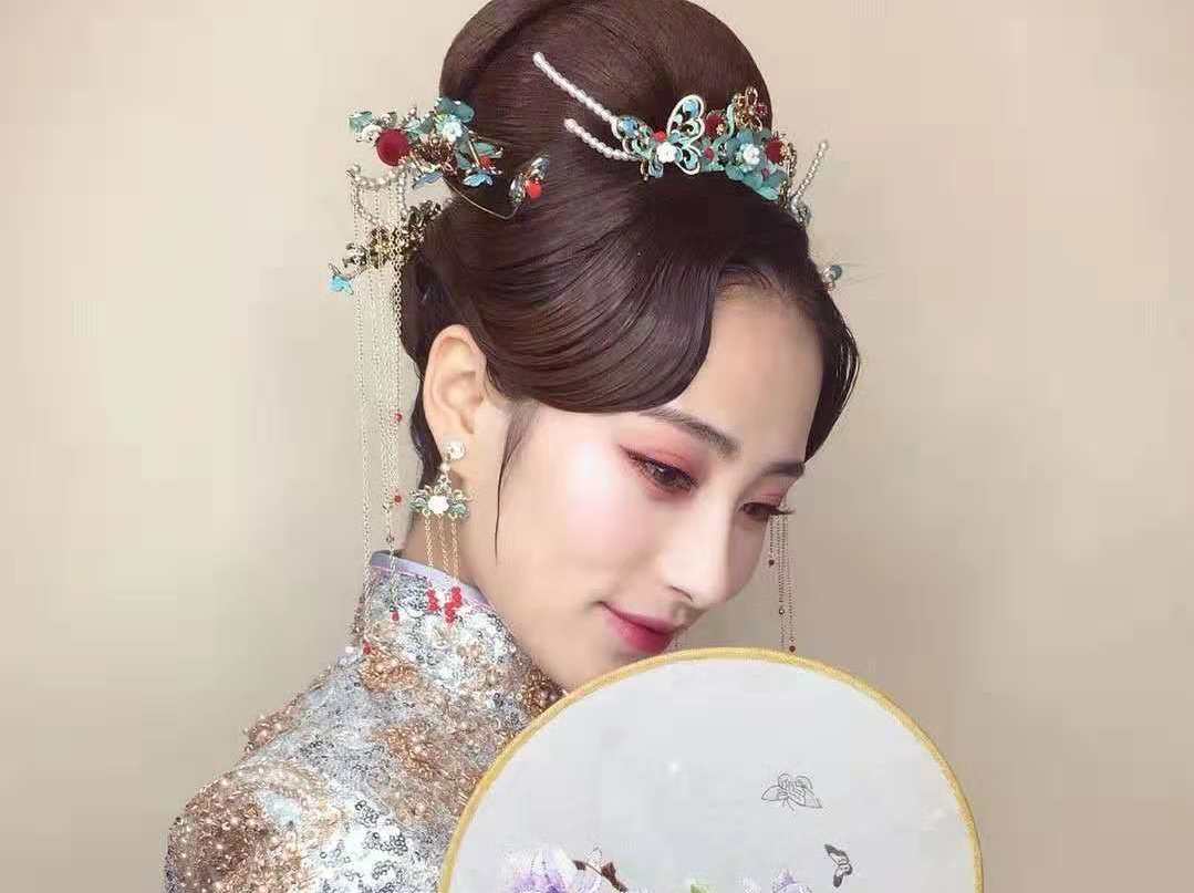 【曼曼造型】全程新娘跟妆—造型总监曼曼加助理