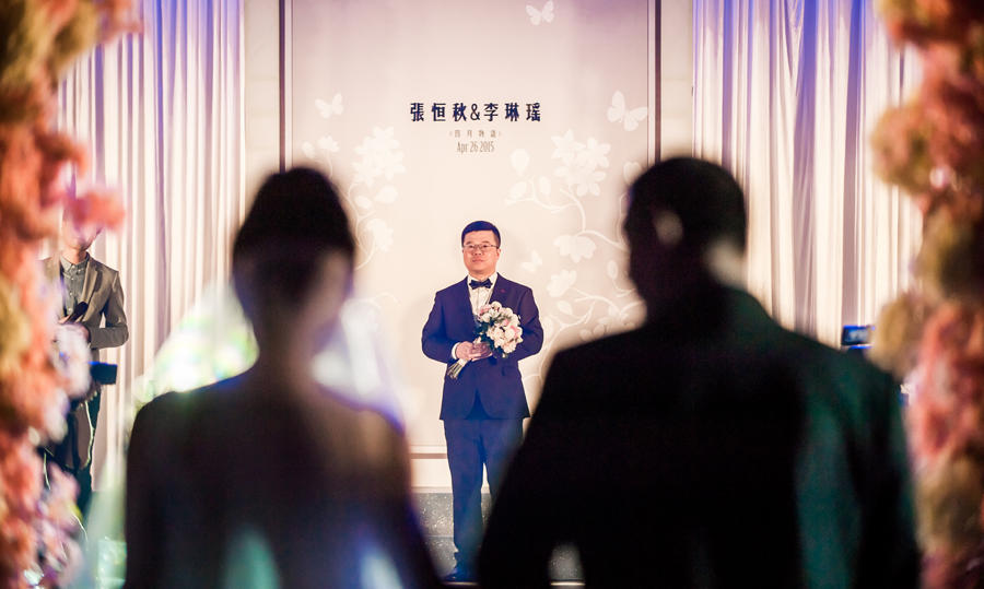 《四月物语》粉色季节的婚礼