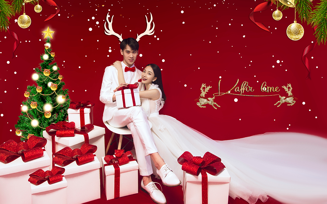 新春开幕 | 订单即送全新拖尾婚纱一件