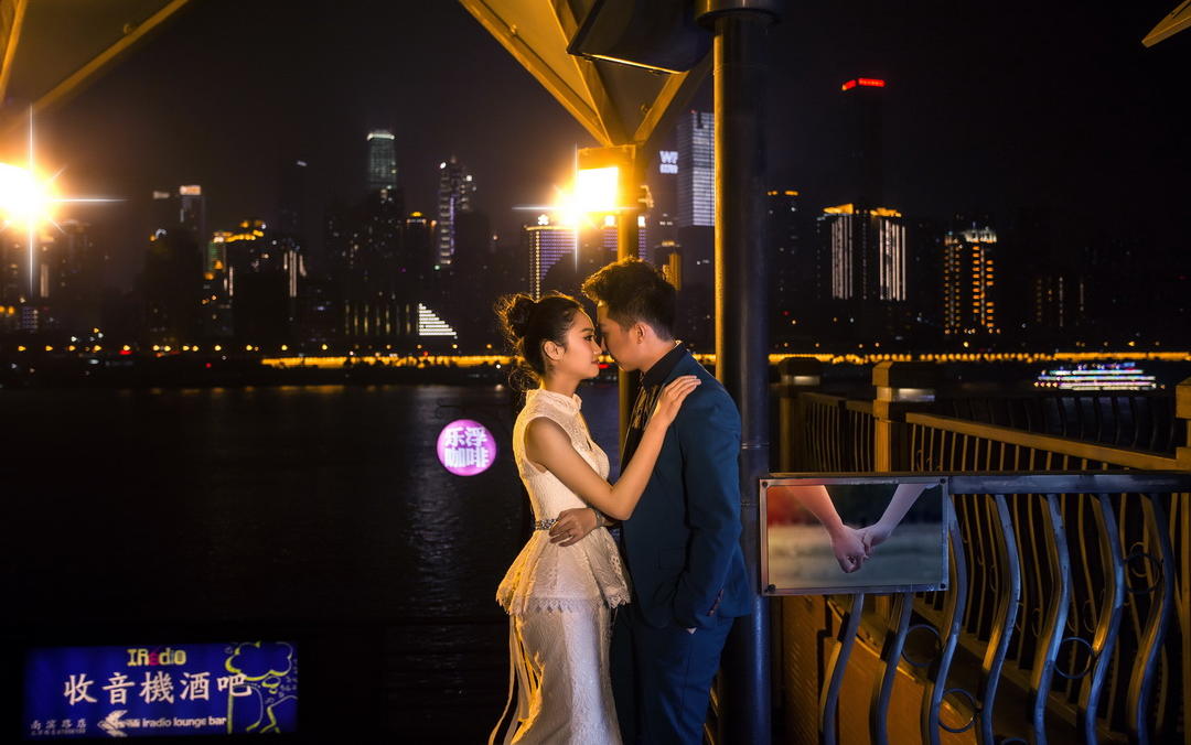 婚纱旅拍客片——万会琴夫妇（内景夜景）
