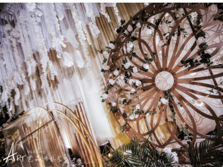 湖州艺品婚礼定制 仁皇花园 高贵紫香槟 梦幻主题