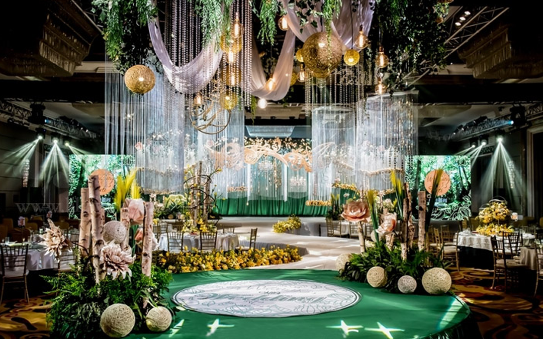 【乐游记】大气白金婚礼/赠送婚礼当天甜品一套