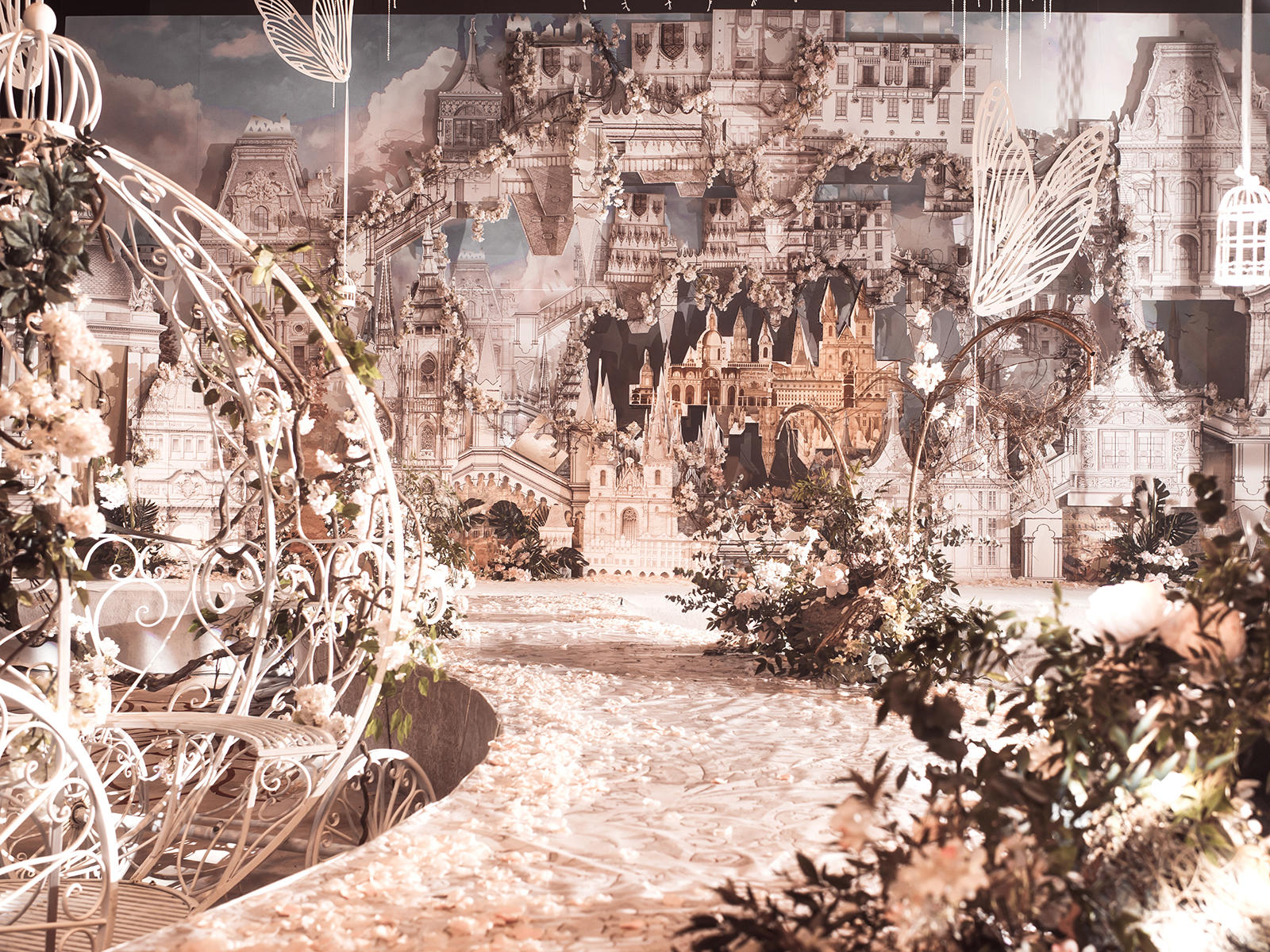 繁花深处的尘埃丨DreamPark·唯美创意婚礼